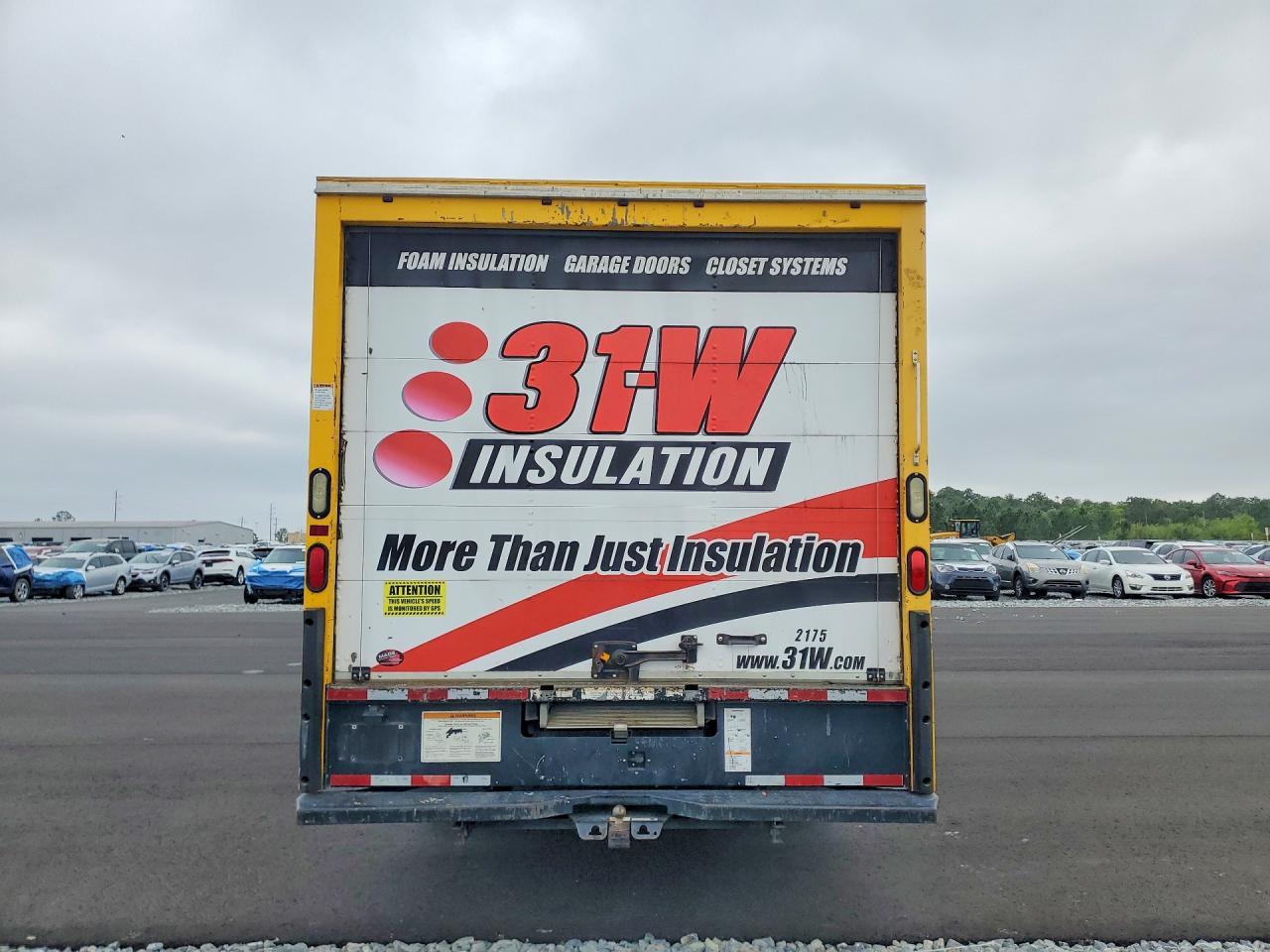 2016 GMC Savana BOX Truck