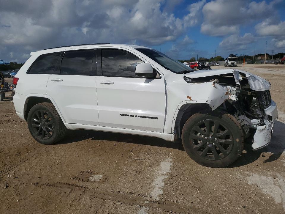 2018 Jeep Grand Cherokee Laredo