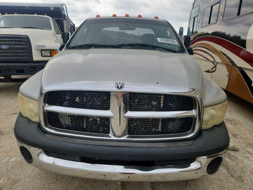 2004 Dodge RAM 3500 ST