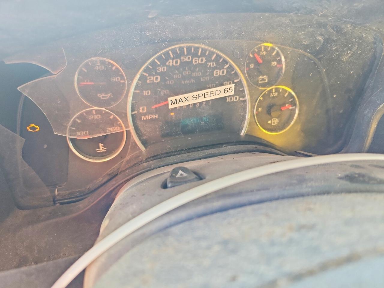 2008 GMC Savana Cutaway G3500