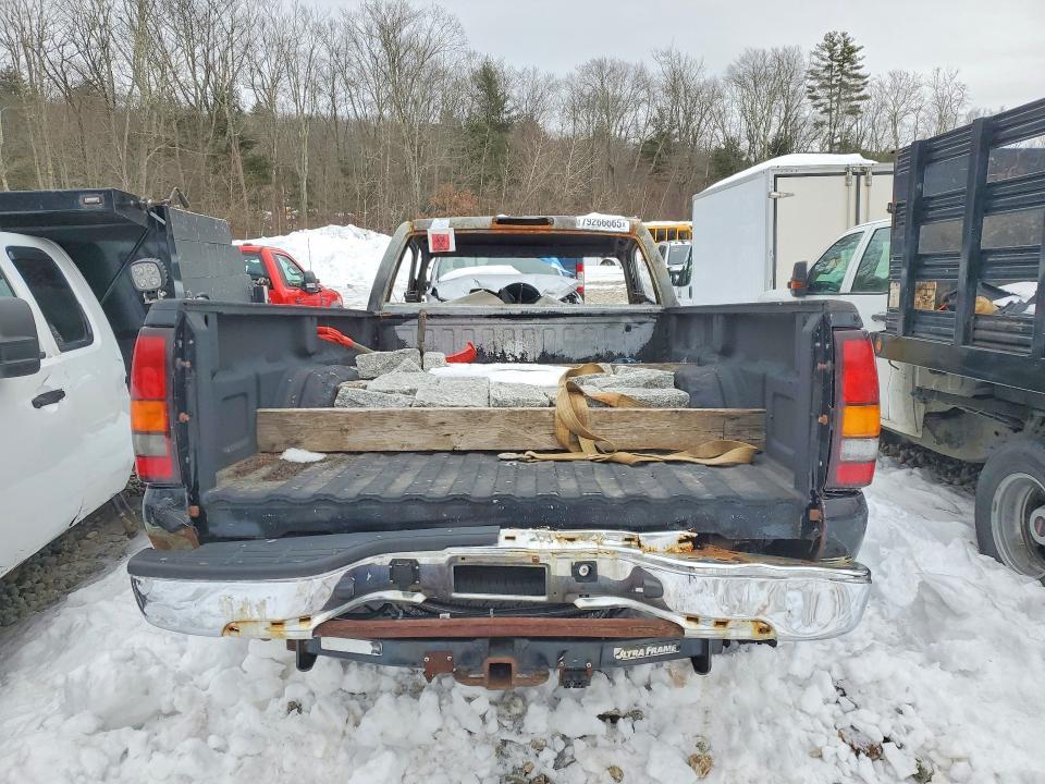2005 GMC Sierra K2500 Heavy Duty