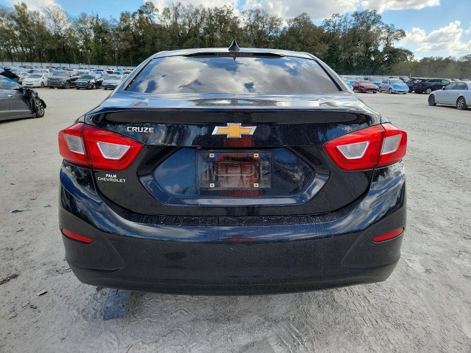 2018 Chevrolet Cruze ls