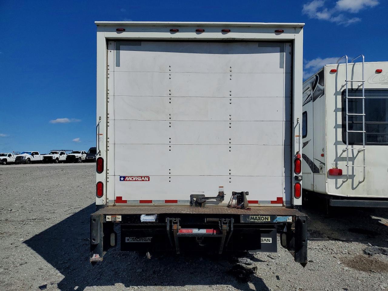 2017 Mitsubishi Fuso Truck Of  FE FEC72S