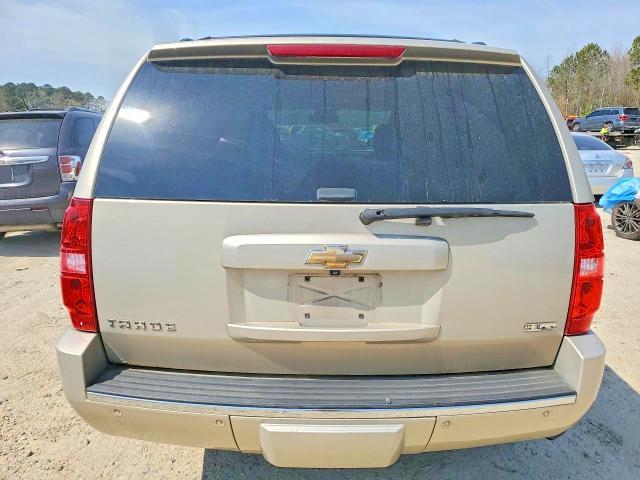 2011 Chevrolet Tahoe K1500 ltz