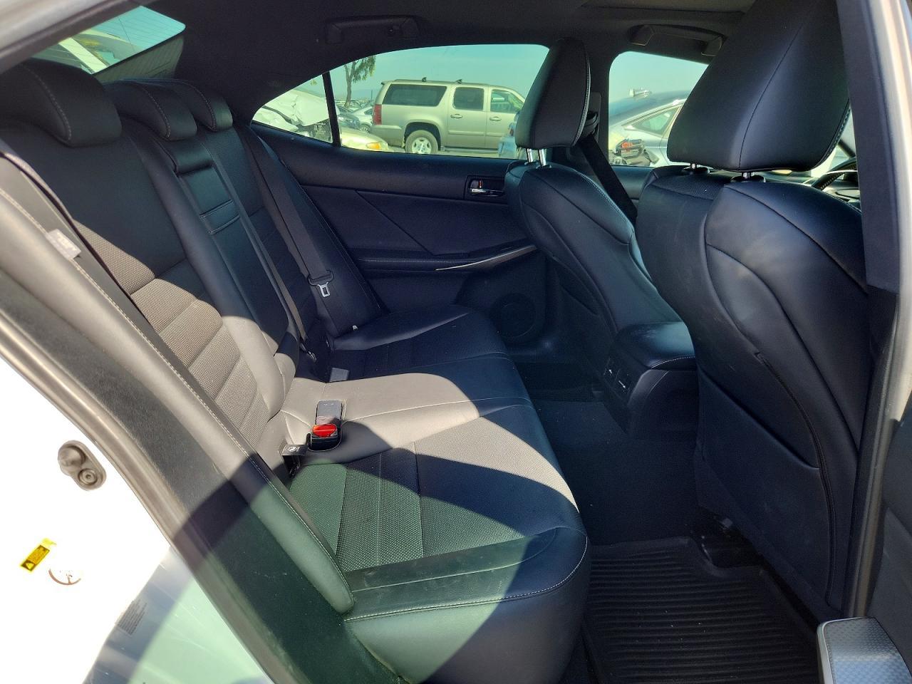 2016 Lexus Is 200t Base