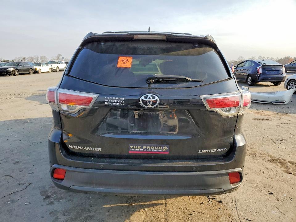 2016 Toyota Highlander Limited Platinum