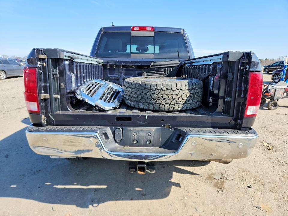 2018 Dodge RAM 1500 SLT