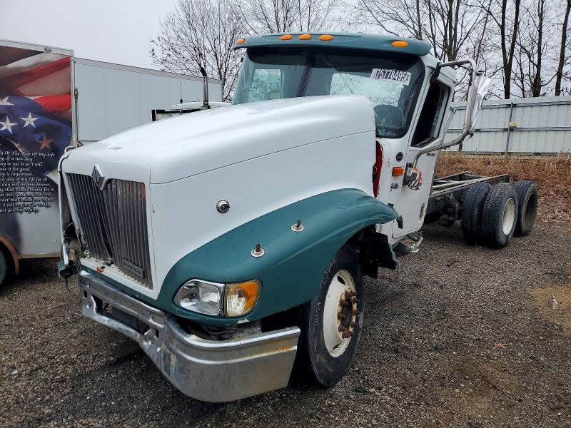 2000 International 9400 9400I
