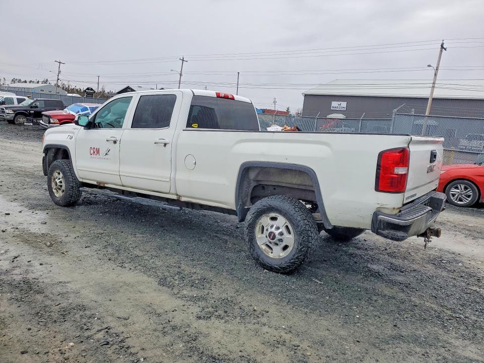 2015 GMC Sierra K2500 sle