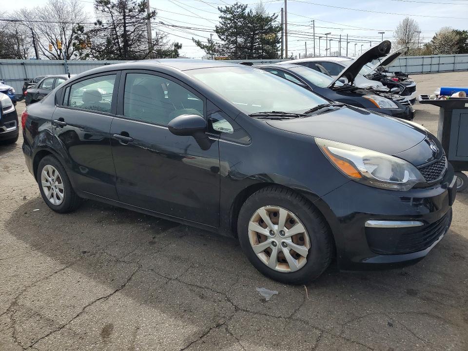 2016 KIA Rio lx