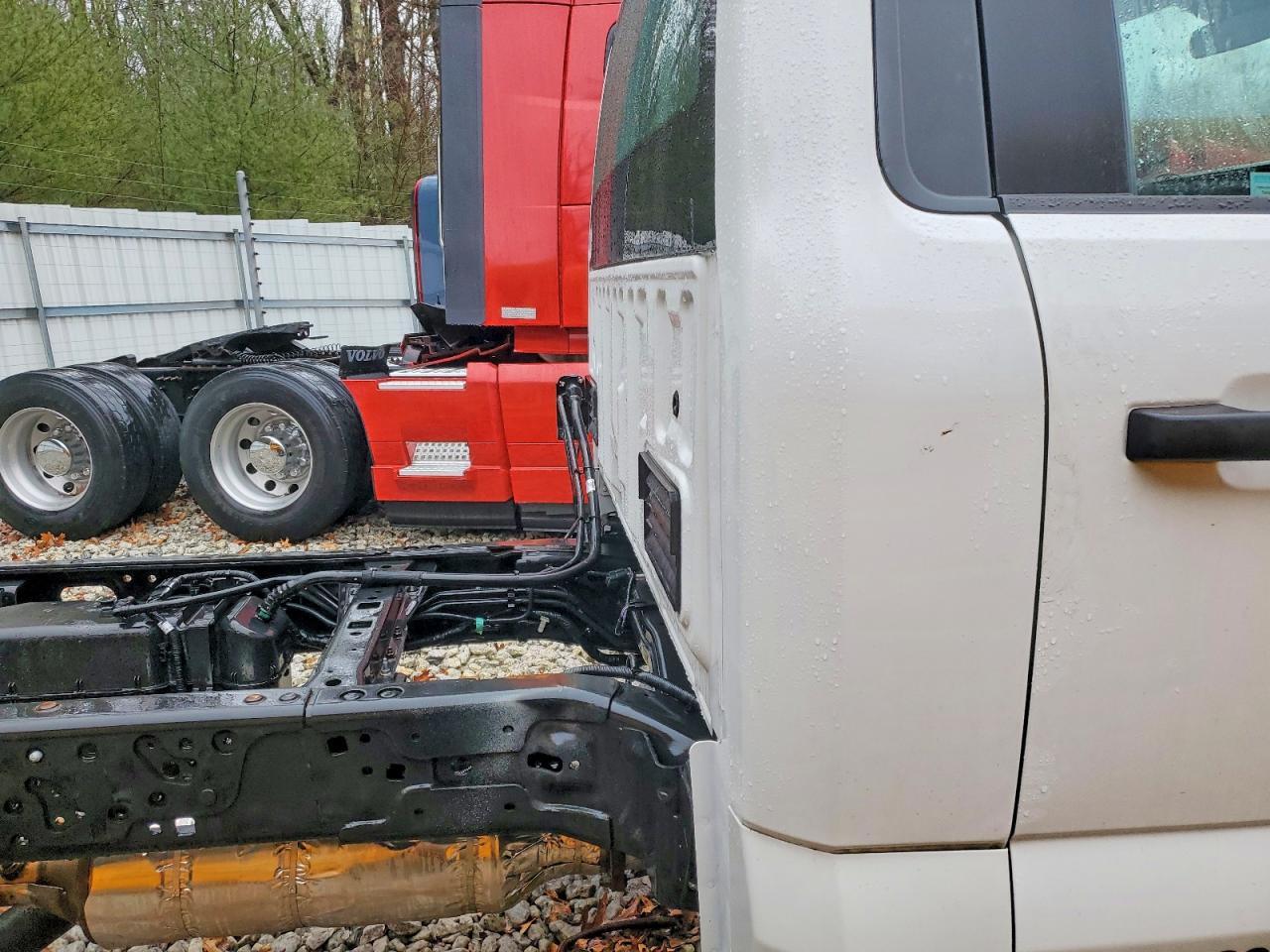 2024 Ford F550 Super Duty Truck Cab AND Chassis