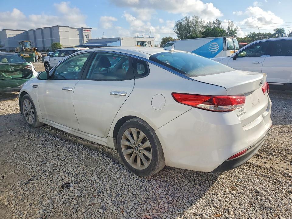 2016 KIA Optima gl