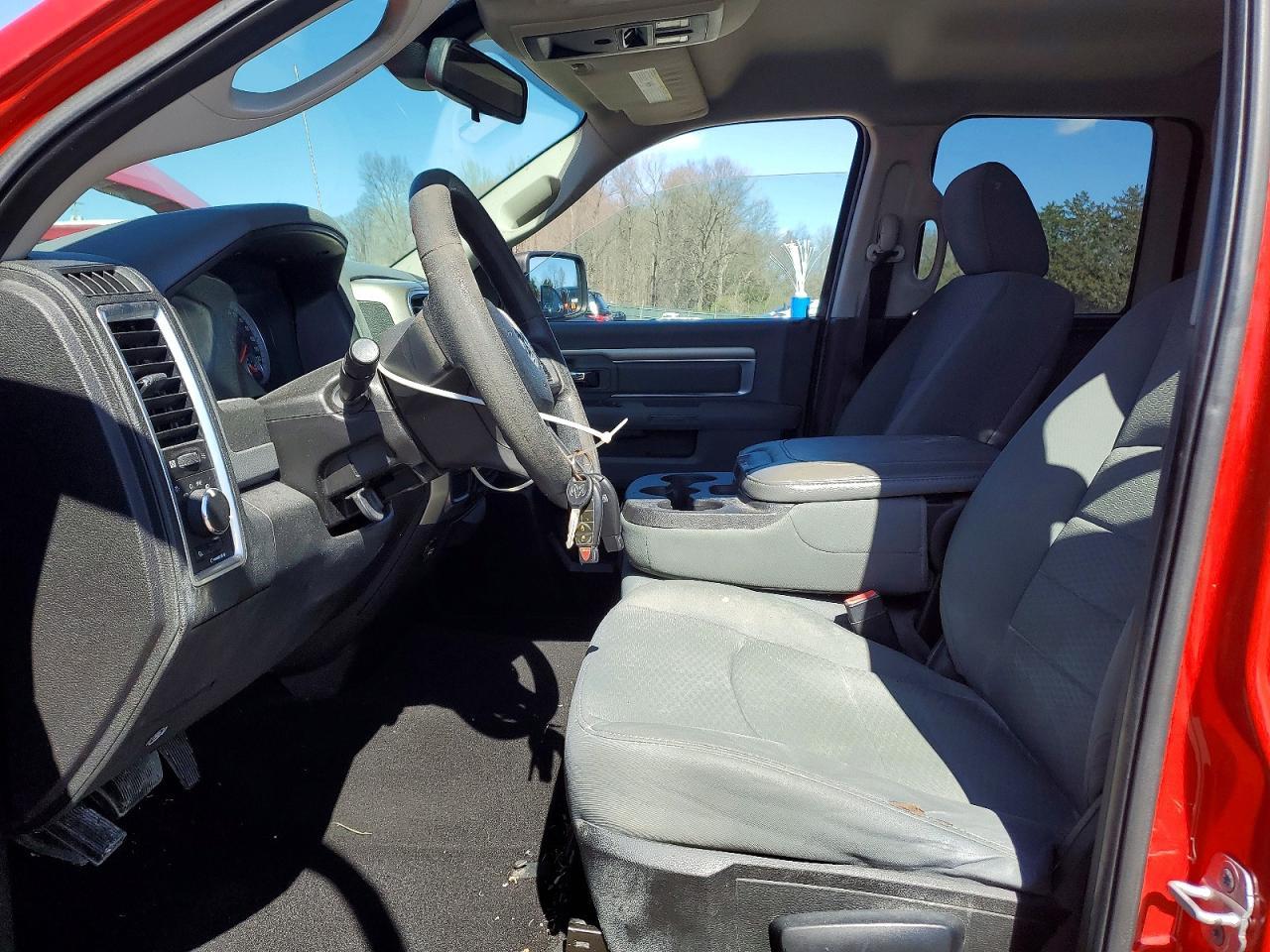 2014 Dodge RAM 1500 SLT