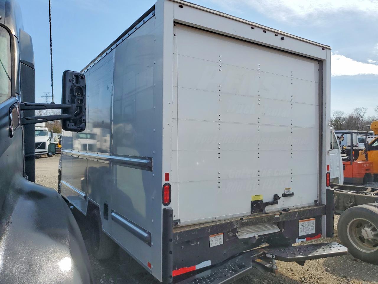 2023 Ford E350 BOX Truck