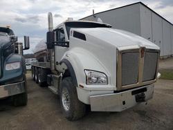 Salvage trucks for sale at West Mifflin, PA auction: 2019 Kenworth Construction T880