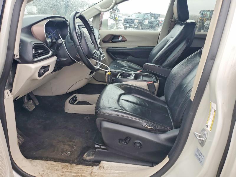 2017 Chrysler Pacifica Touring l