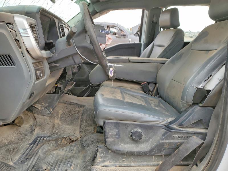 2023 Ford F250 Super Duty Flatbed Truck