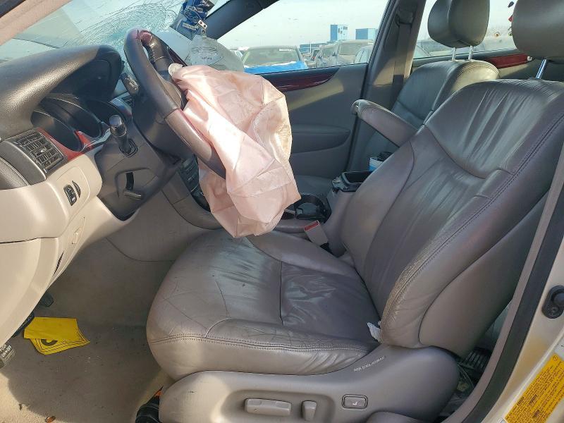 2002 Lexus Es 300 Base
