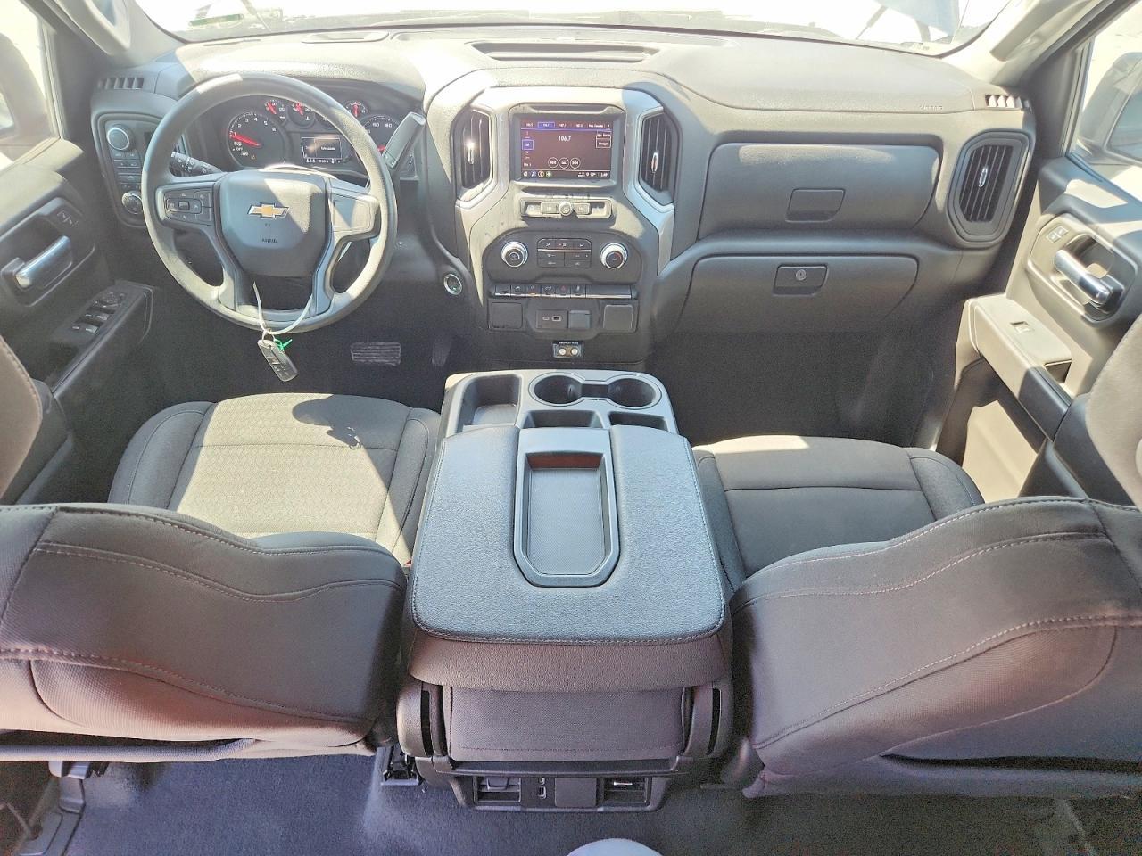 2024 Chevrolet Silverado K1500 Custom