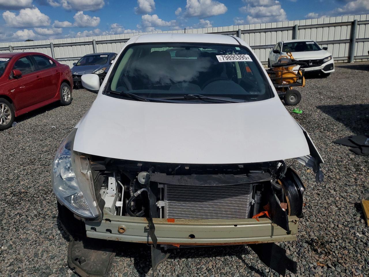 2018 Nissan Versa s Plus