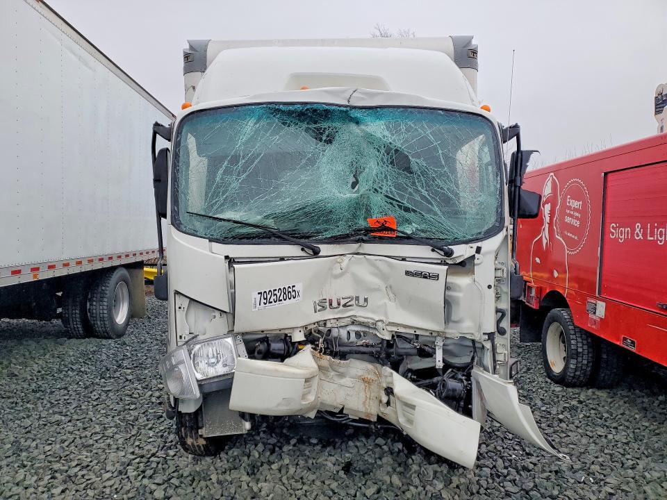 2021 Isuzu NPR HD BOX Truck
