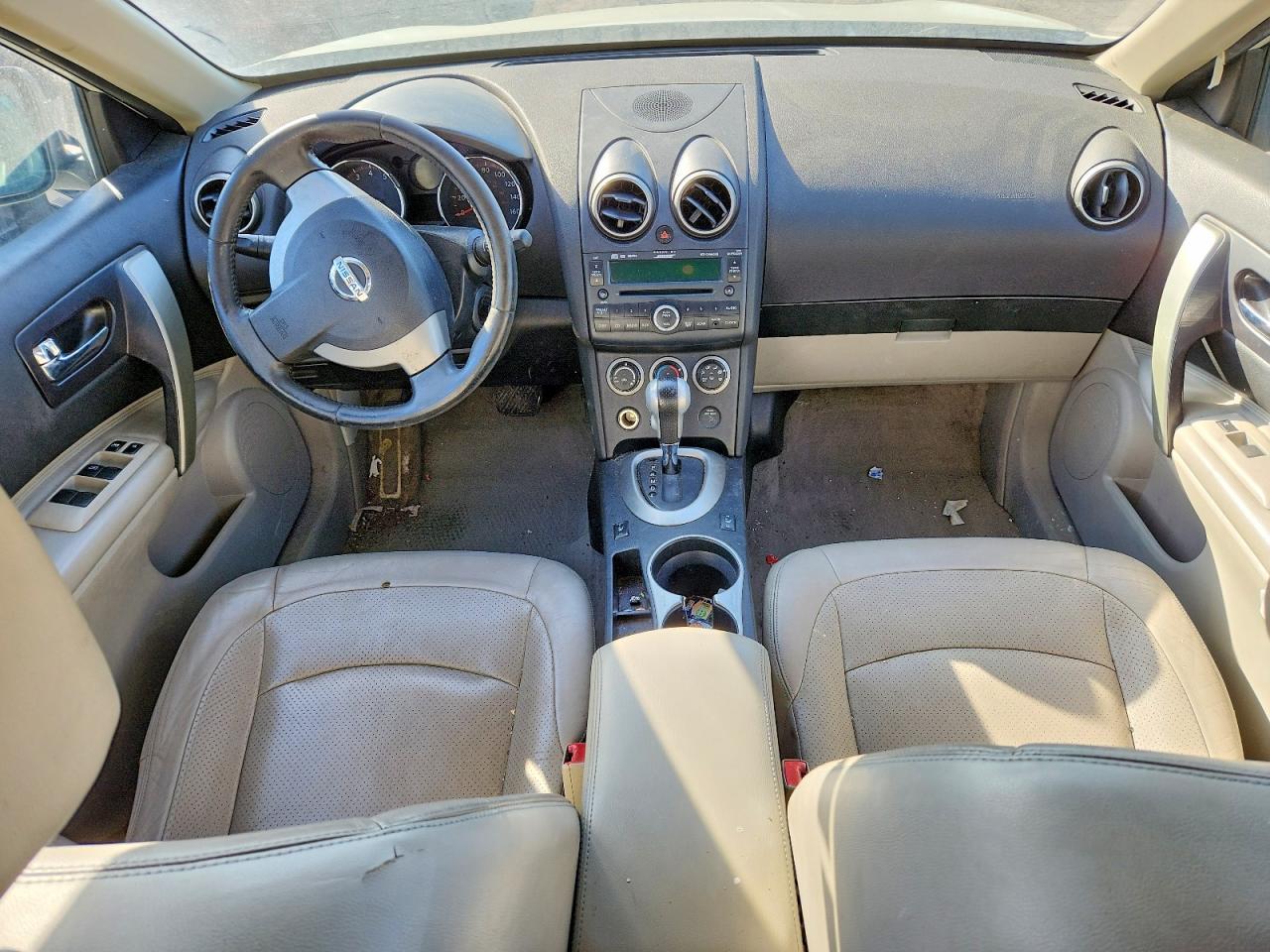 2010 Niss Rogue