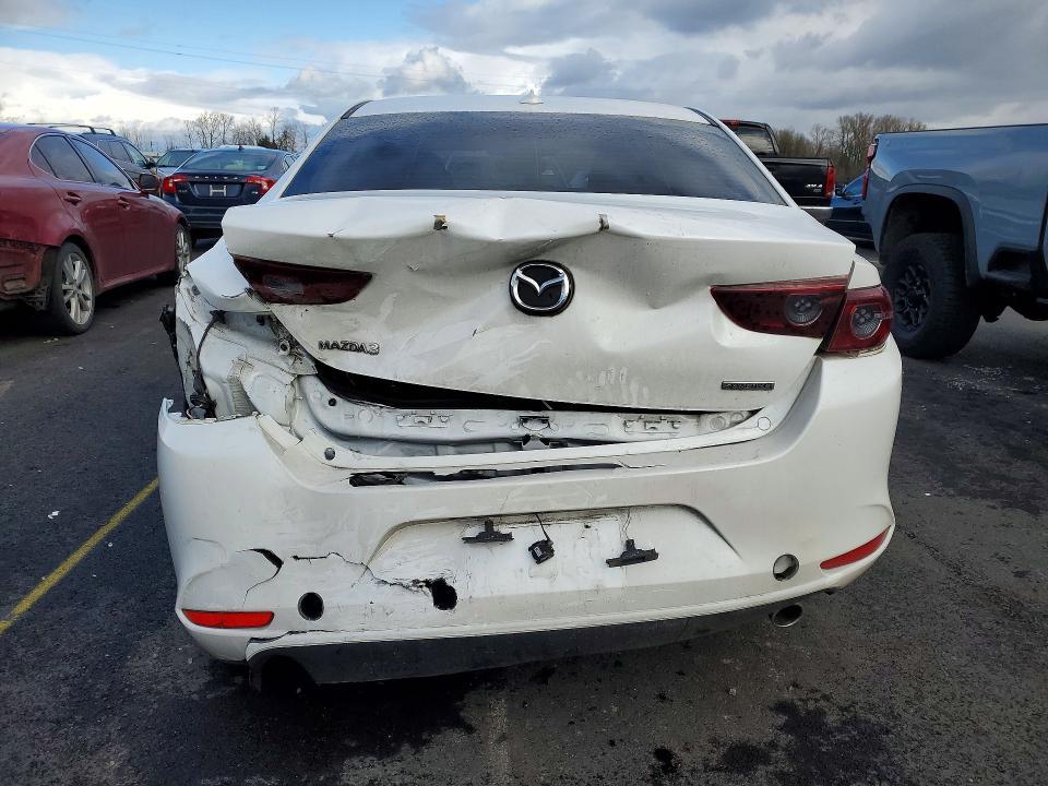 2019 Mazda 3 Preferred