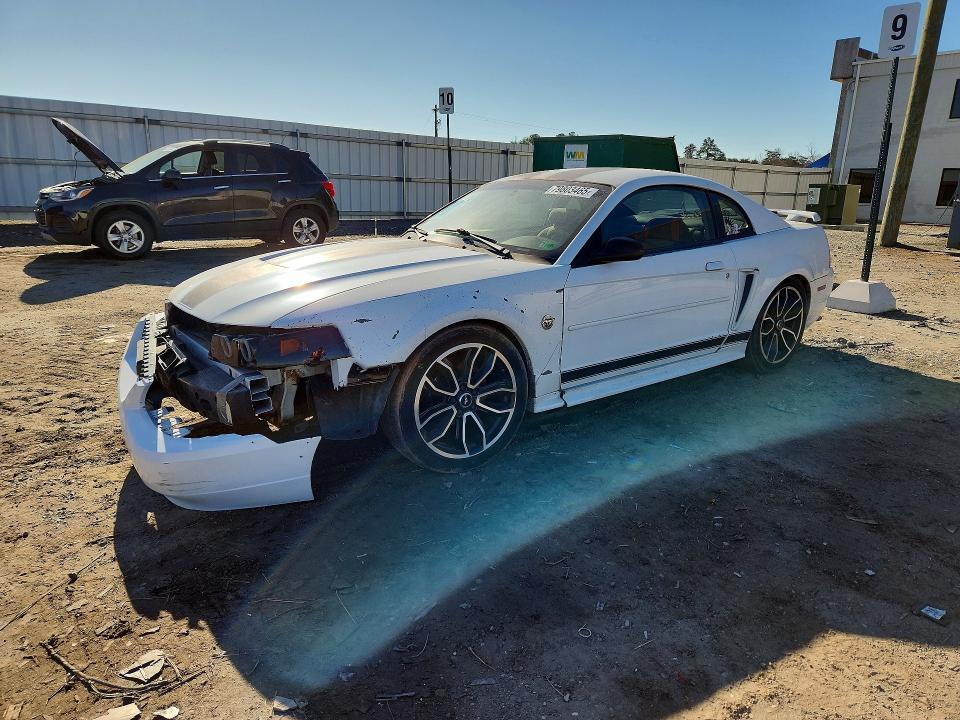2004 Ford Mustang