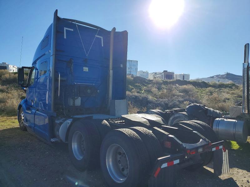 2021 Volvo VNL Semi Truck