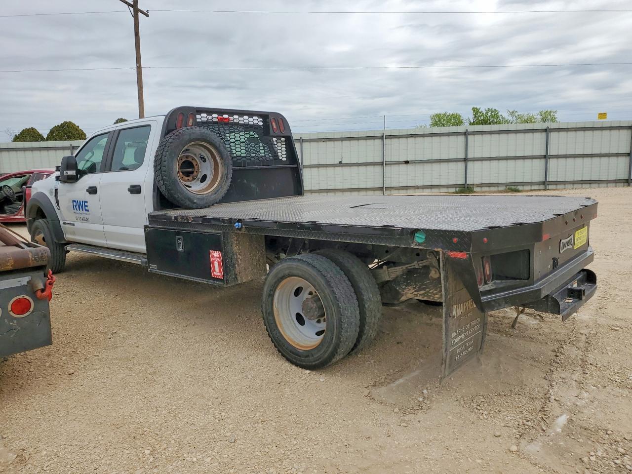 2019 Ford F550 Super Duty Flatbed Truck