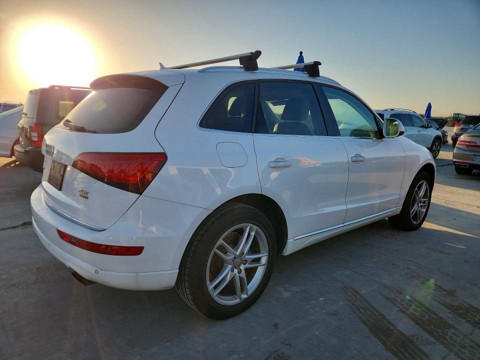 2016 Audi Q5 Premium Plus