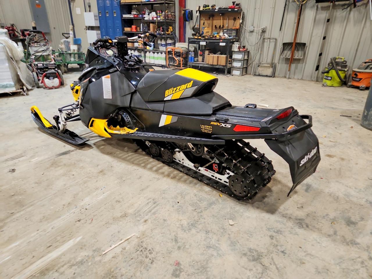 2017 Skidoo MXZ