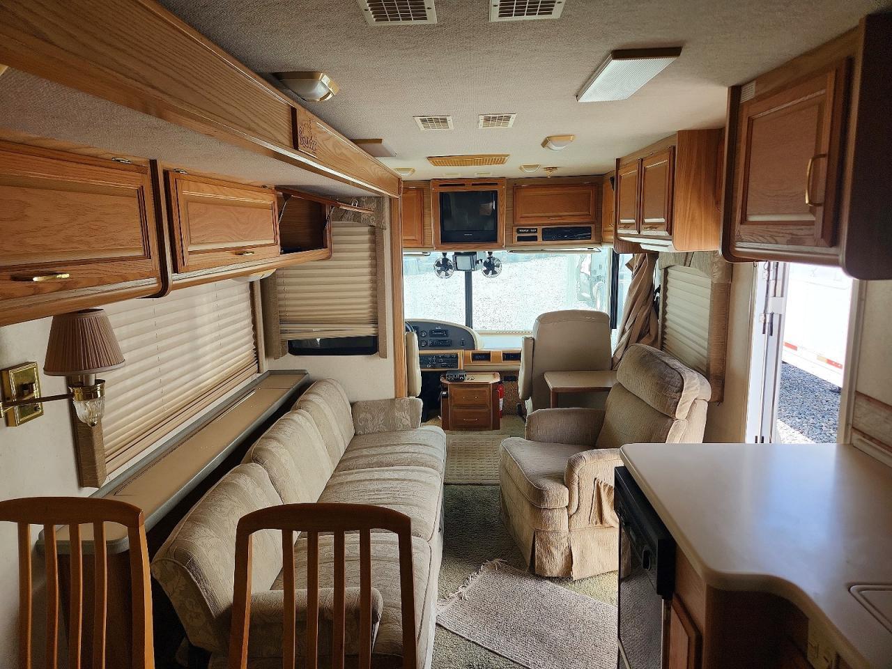 2001 Bounder 2001 Fleetwood Bounder RV