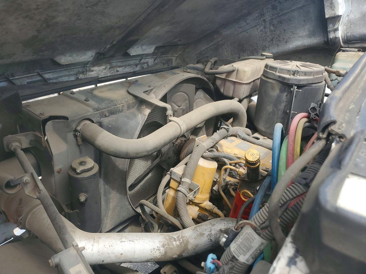 2001 GMC C-SERIES C7H042