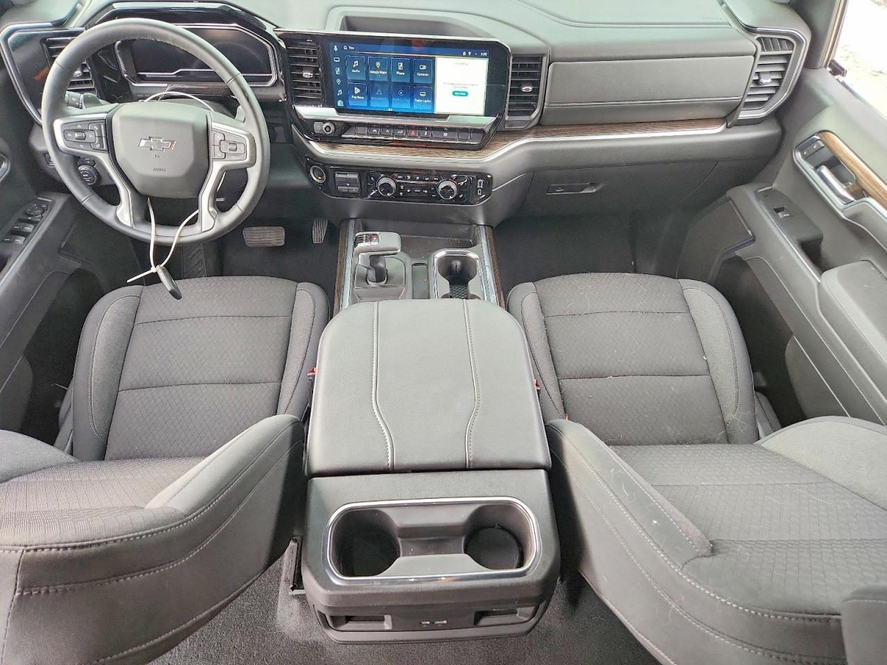 2025 Chevrolet Silverado K1500 RST