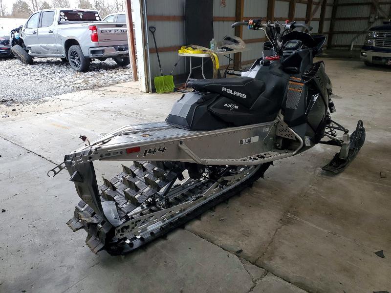 2017 Polaris Switchback 800