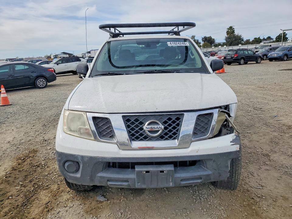 2014 Nissan Frontier S