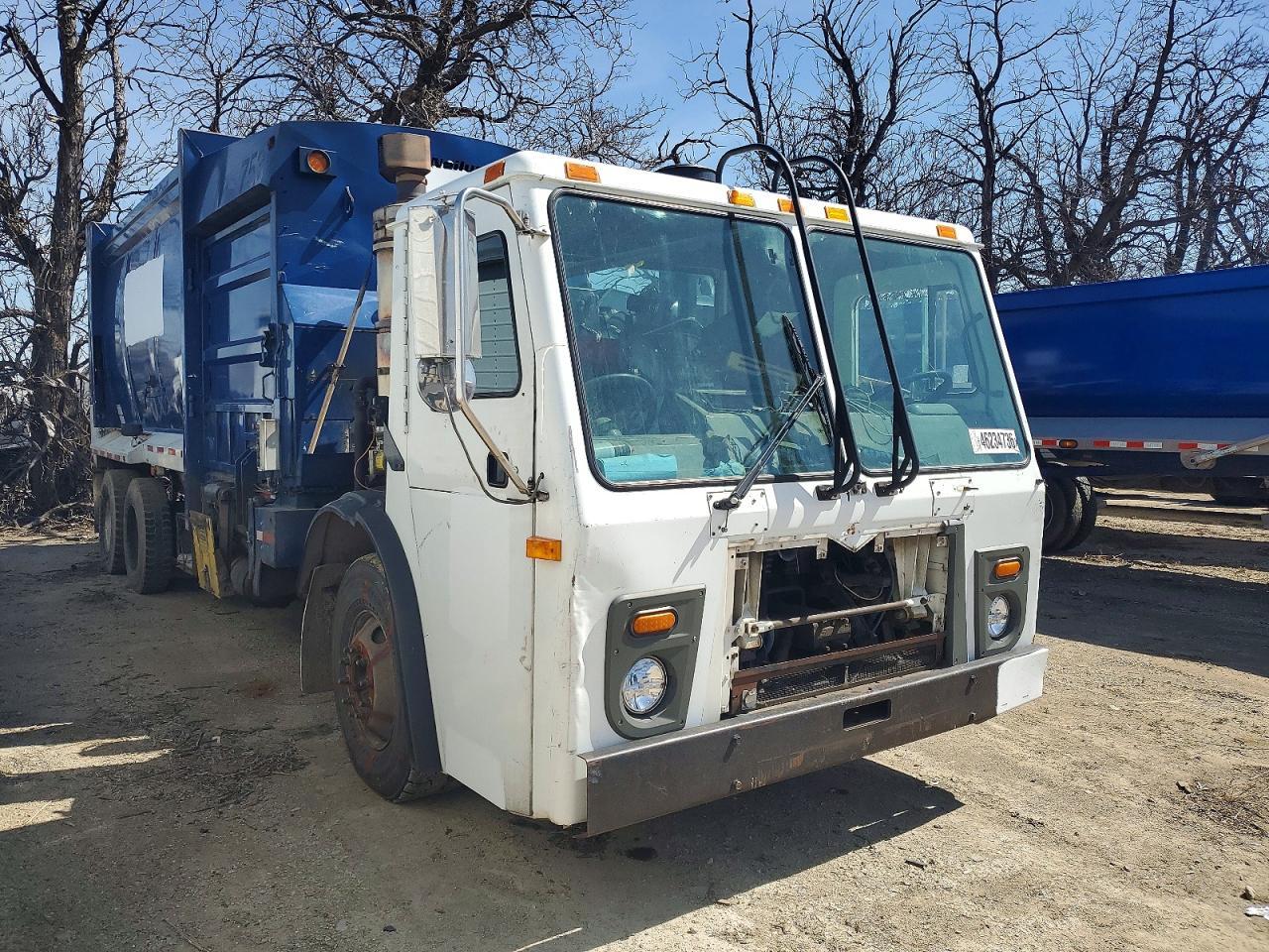 2010 Mack LEU613 Refuse Truck
