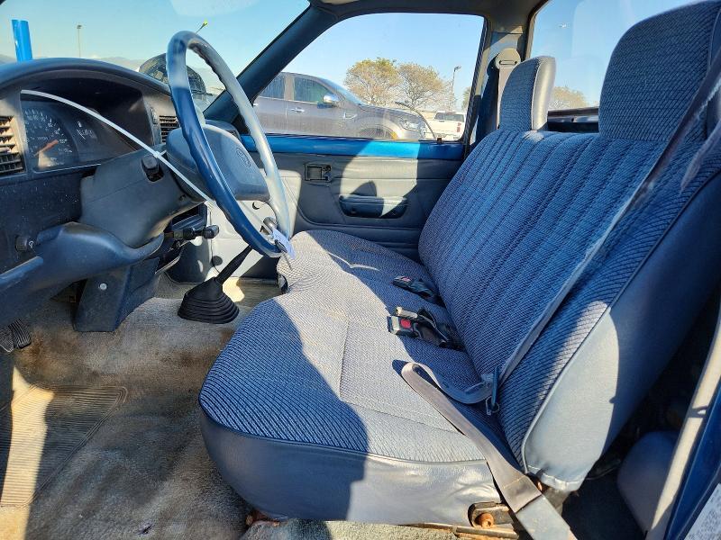 1994 Toyota Pickup Base