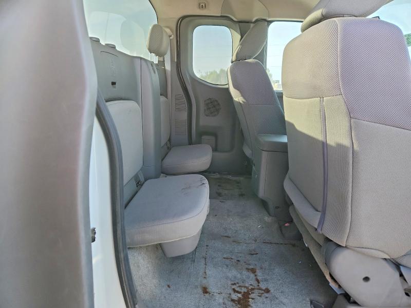 2015 Nissan Frontier S