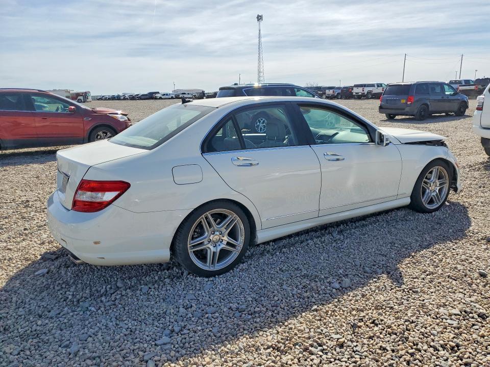 2011 Mercedes-Benz C300