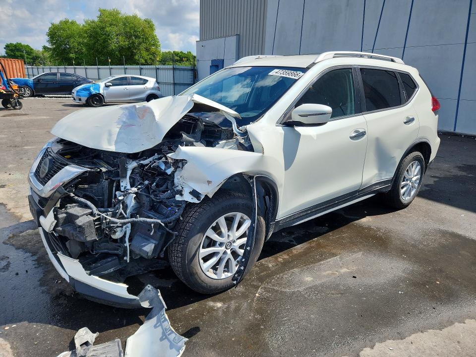 2018 Nissan Rogue sv