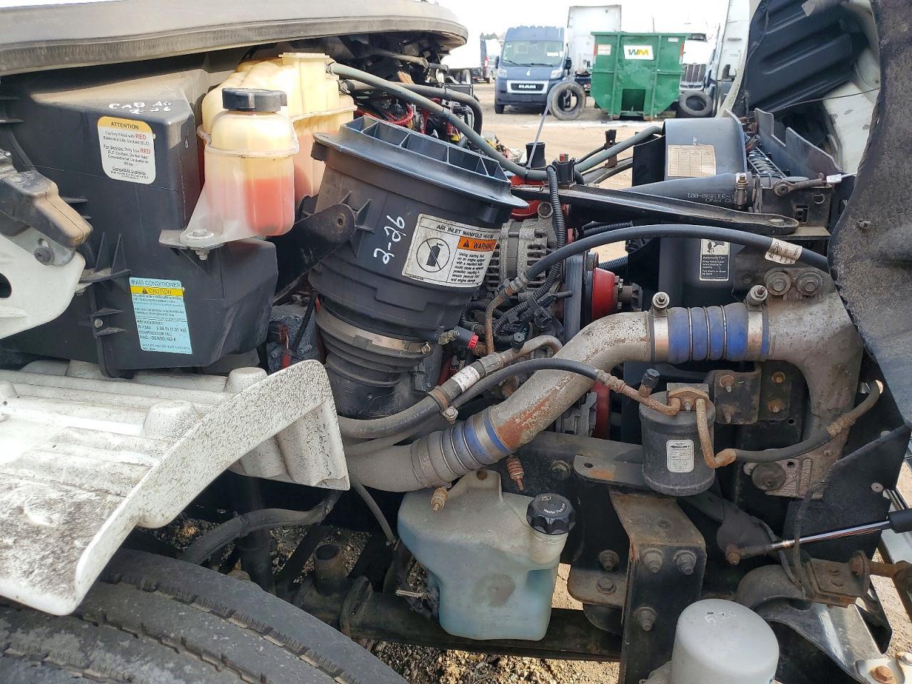 2016 Freightliner Business Class M2 BOX Truck