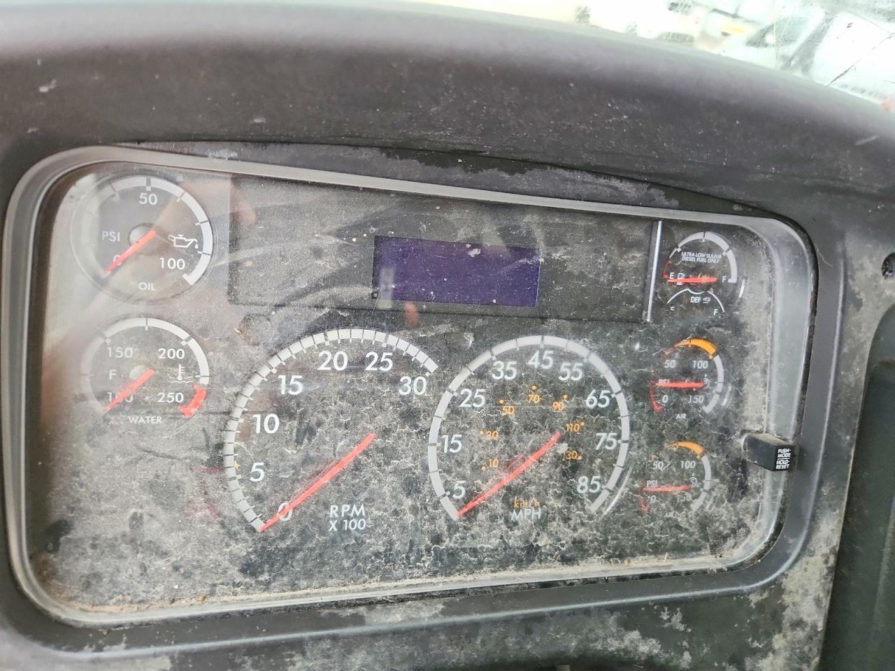 2021 Freightliner Business Class M2 Refrigerated BOX Truck