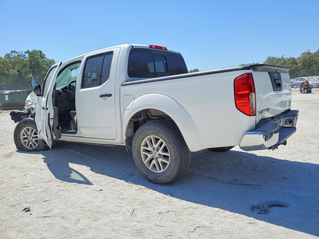 2018 Nissan Frontier SV
