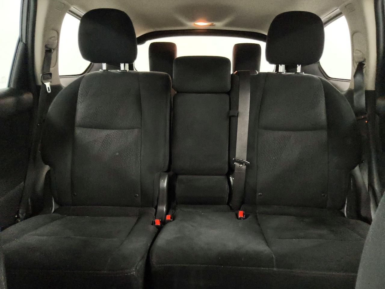 2016 Nissan Pathfinder s