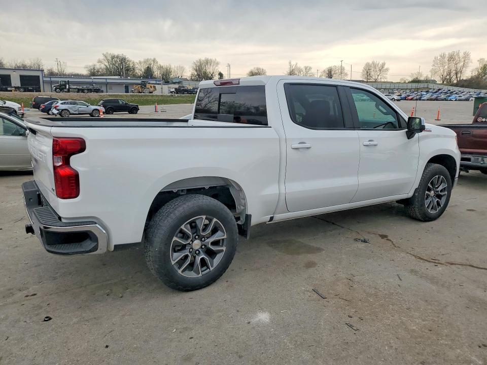 2025 Chevrolet Silverado K1500 LT
