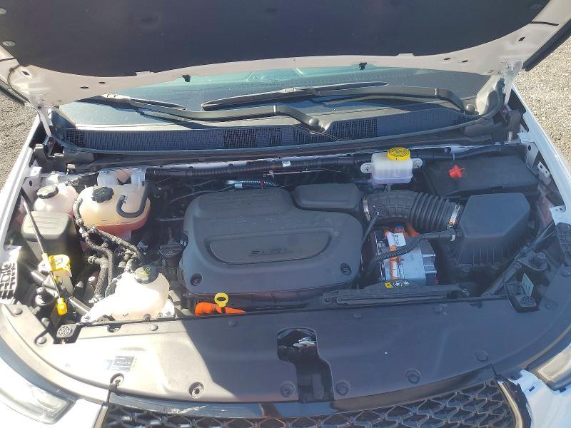 2025 Chrysler Pacifica Hybrid Pinnacle