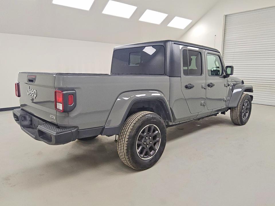 2023 Jeep Gladiator Overland