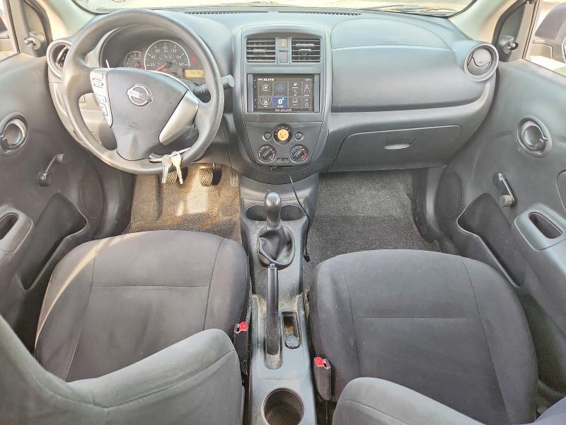 2015 Nissan Versa 1.6 s